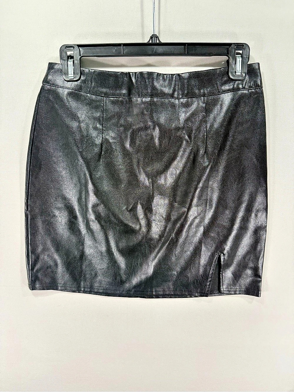 Lulu'Small Faux Leather Mini Skirt in Black Size Small